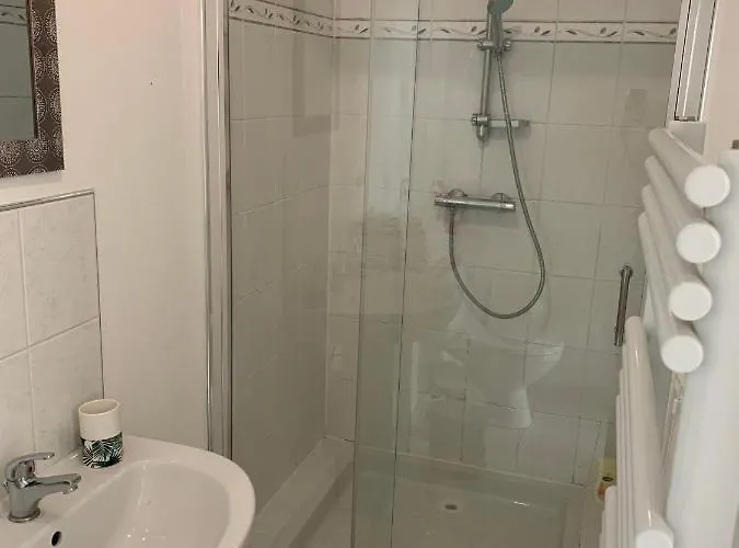 Le Voltaire 4 Chez Adrien Hyper Centre Apartment *